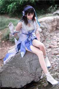 霸道总裁爱上离婚带三儿子的我结局+番外