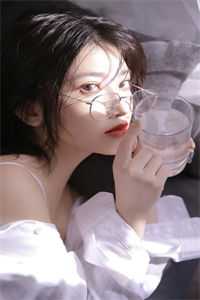 和上司结婚后，我的前任疯了前文+后续