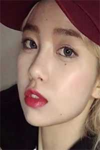 闺蜜抢我未婚夫后，我转身嫁他商界死敌全局