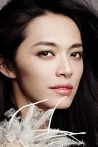 绝美总裁不让碰，离婚后悔她跪求无删减+无广告