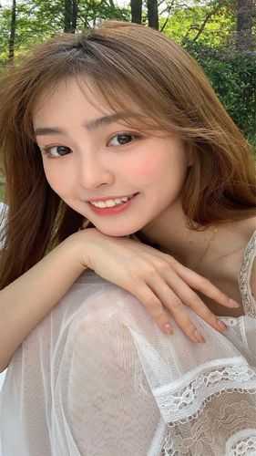 为了救白月光的狗，老公当众割掉我两根手指 全集