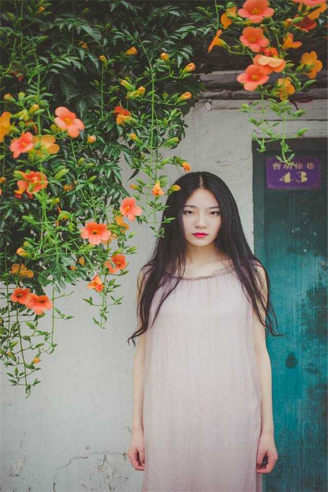 和侯爷双双重生后，他倒贴追着宠我施宁薇顾玮帛