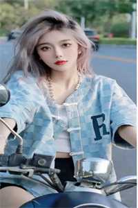 小镇的夏日狂欢节小说