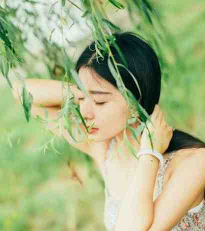 情人节当天，老婆为了白月光将我打进医院司辰柳烟烟结局+番外