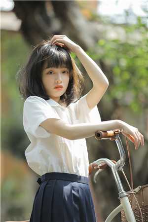 被喂毒蛋糕后，我抛夫弃女了圆圆顾城小说