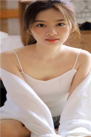 男友给小青梅剥虾后，我果断离开全文