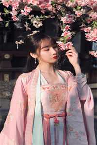 穿越之爱与殇完结文