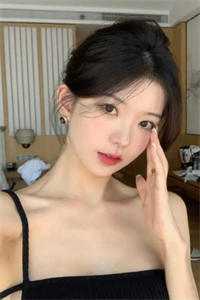 贪心后妈，送全家上西天男女主人公