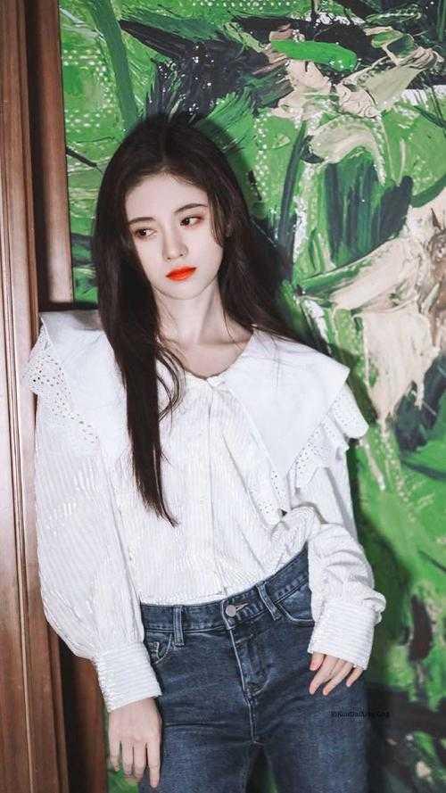 穿成暴君后妈，暴君为我杀疯了无删减全文