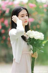 和古代网友奔现后，他连夜扛我拜堂苏晚晚沈渊无删减+无广告