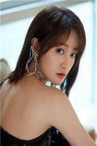 妻子为讨好男大经纪人，拒绝母乳喂养女儿林言霜沈逸番外