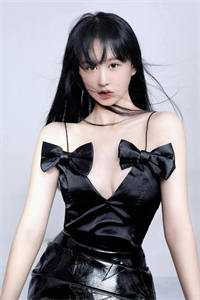 在嫂子新房里吃了顿外卖，她让我去死后续+全文