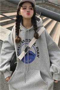 夫君和竹马进了庶妹的房，我与他们对家夫唱妇随全局