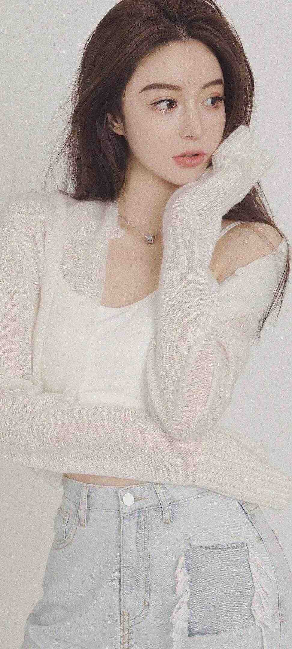 未婚妻假死一尸两命，复活后我转头娶她胞妹无删减+无广告