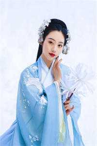 娘亲被折断四肢后，我掏出免死金牌杀疯了宋行之汐南结局+番外