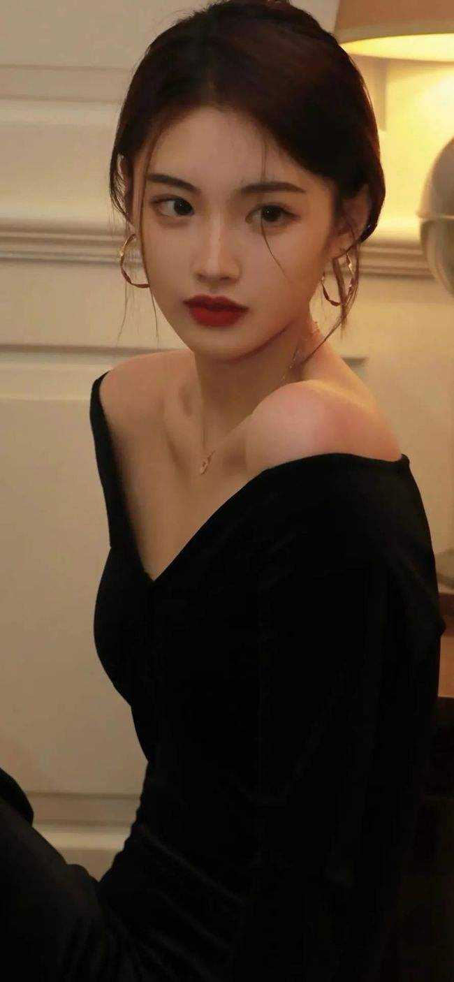 《蚀骨危情：黄总的渐冻甜妻》小说