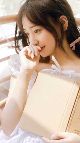 胖妞穿越逆袭：从采耳妹到白富美后续+全文