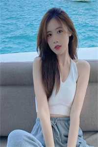 我恨娘亲，她却一把火烧死了自己逸世子阿招小说结局